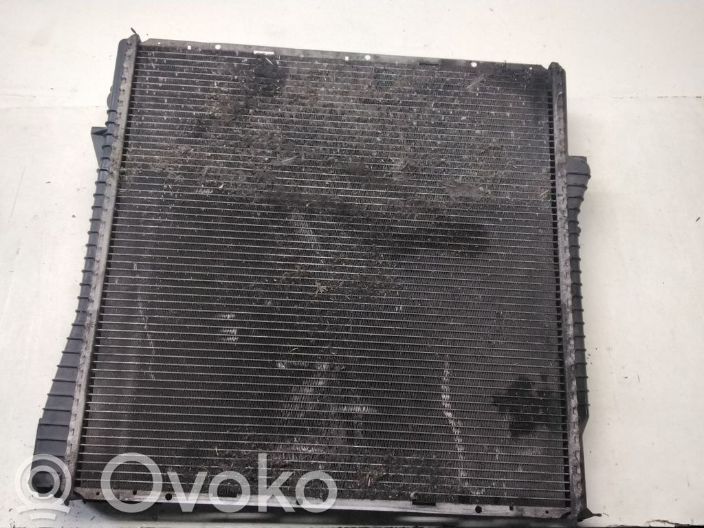 BMW X5 E53 Aušinimo skysčio radiatorius 