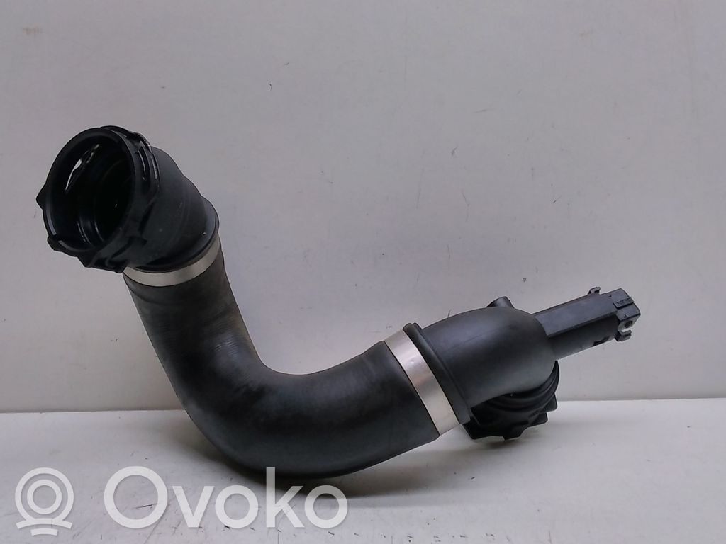 BMW 3 E90 E91 Engine coolant pipe/hose 
