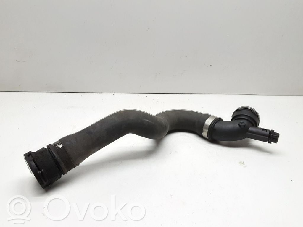 BMW 3 E90 E91 Engine coolant pipe/hose 