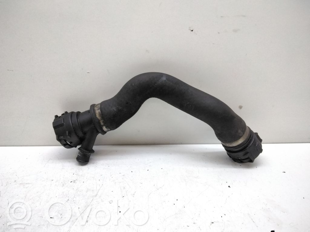 BMW X3 E83 Engine coolant pipe/hose 
