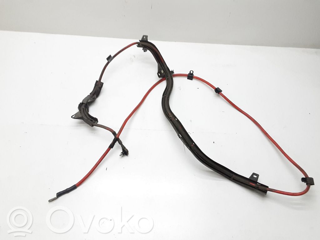 Positive cable (battery)   9124952,61139124952
