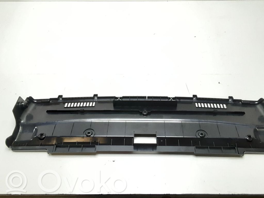 BMW 1 E82 E88 Otros repuestos del interior 