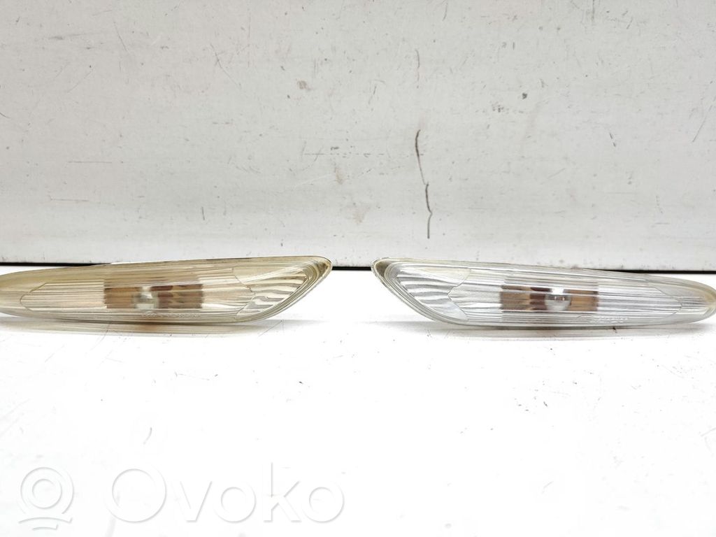 BMW 5 E60 E61 Front fender indicator light 