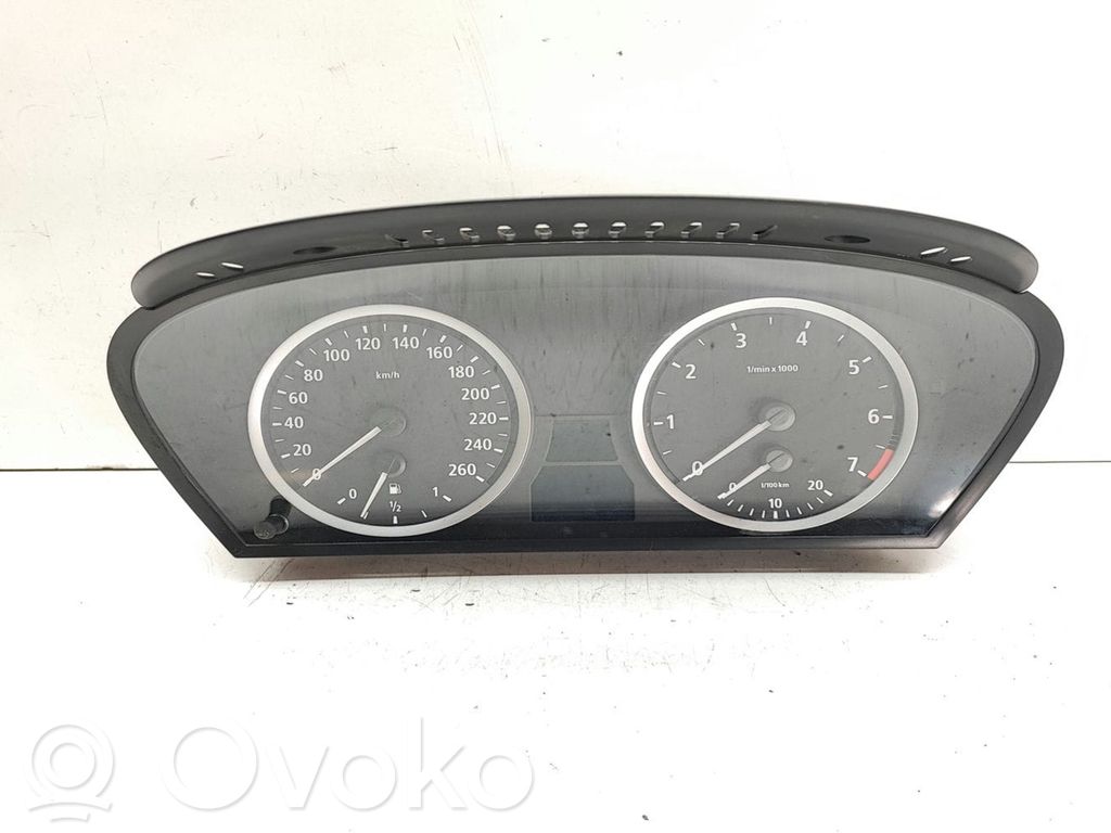 BMW 5 E60 E61 Speedometer (instrument cluster) 