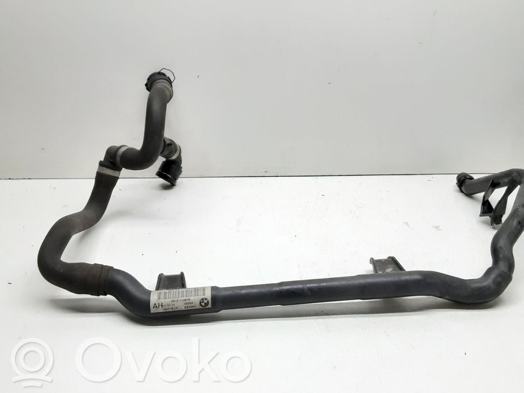 BMW 3 E90 E91 Engine coolant pipe/hose 