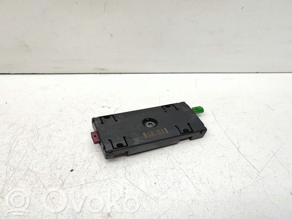 BMW X5 E70 Antenos stiprintuvas 