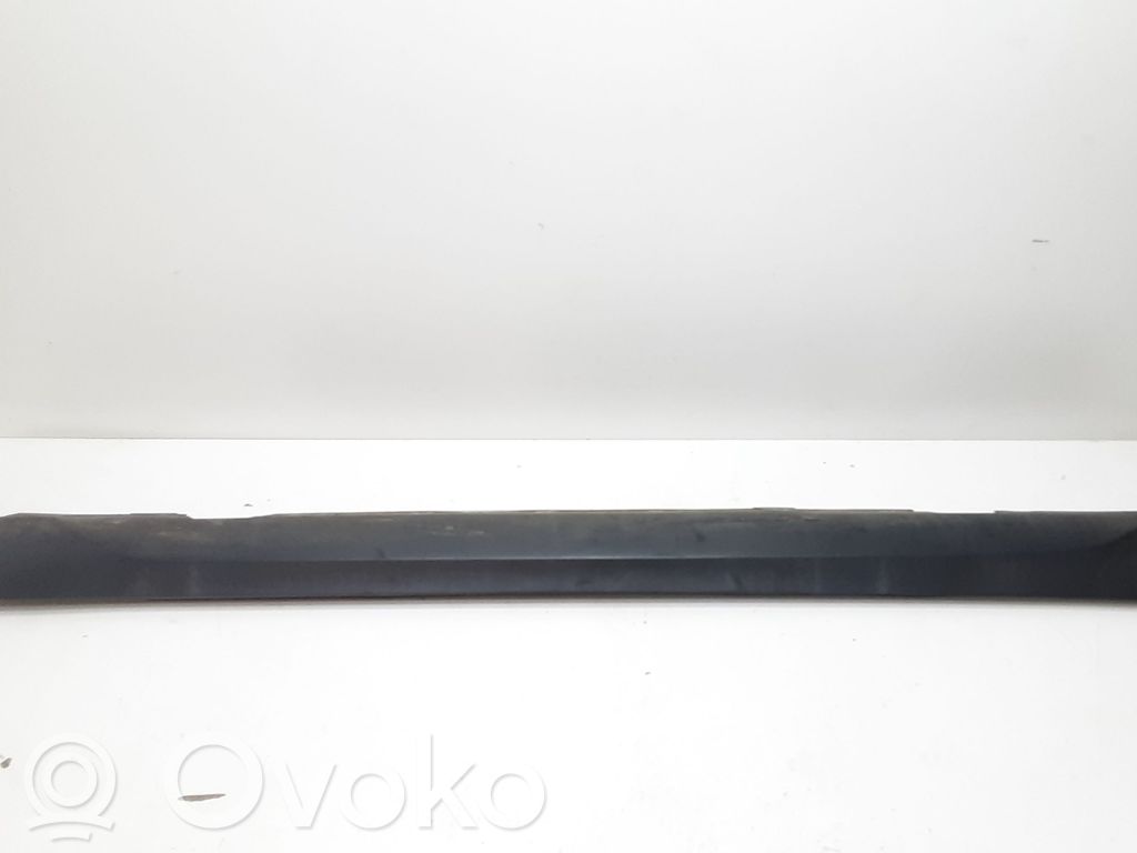 BMW X1 E84 Sill 