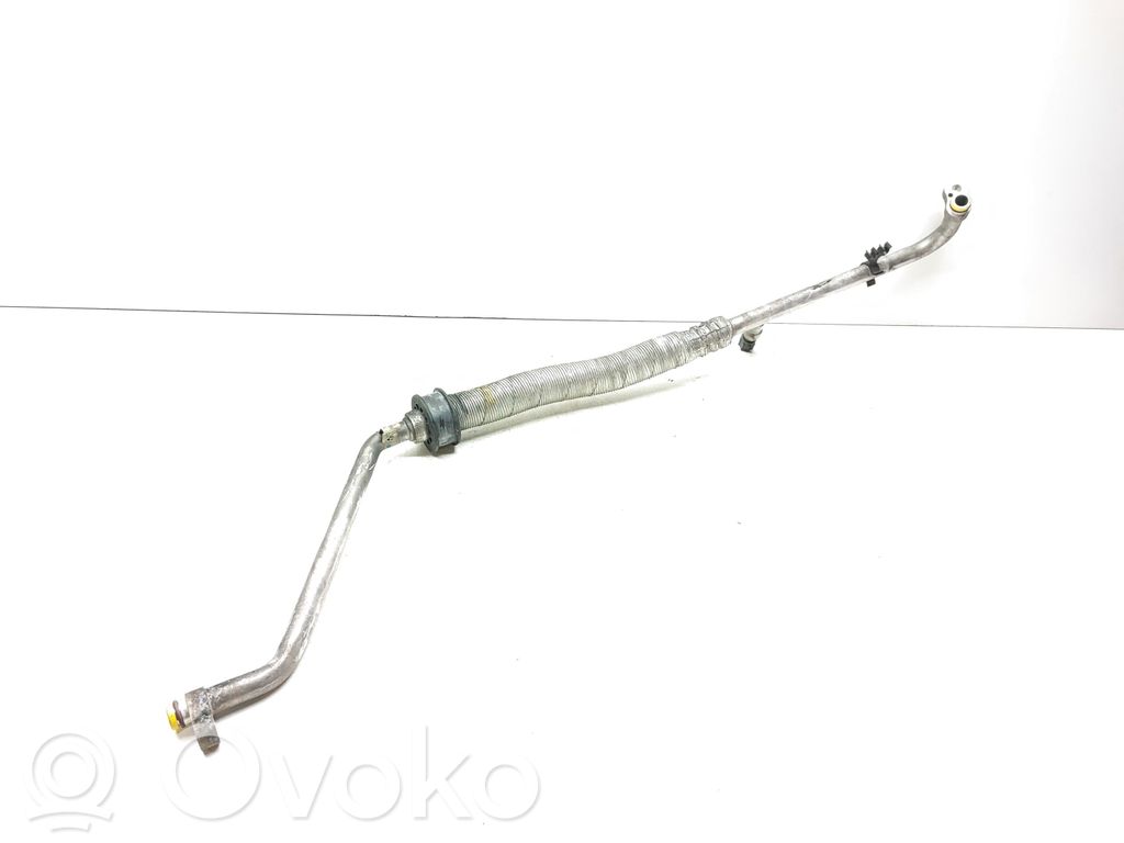 BMW X5 E53 Ilmastointilaitteen putki (A/C) 