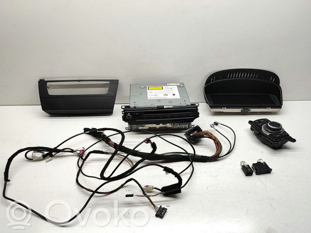 BMW 3 E92 E93 Garso sistemos komplektas 
