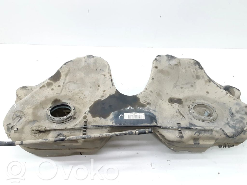 BMW 7 E65 E66 Fuel tank 