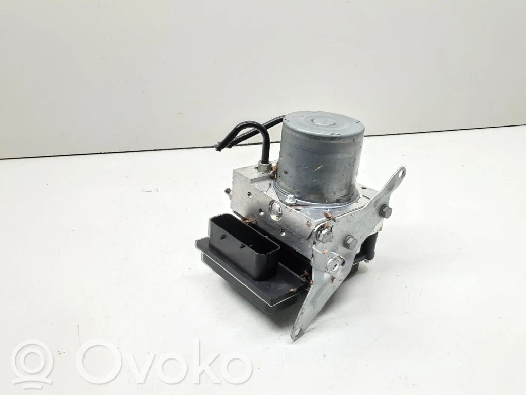 BMW X1 E84 ABS Blokas 
