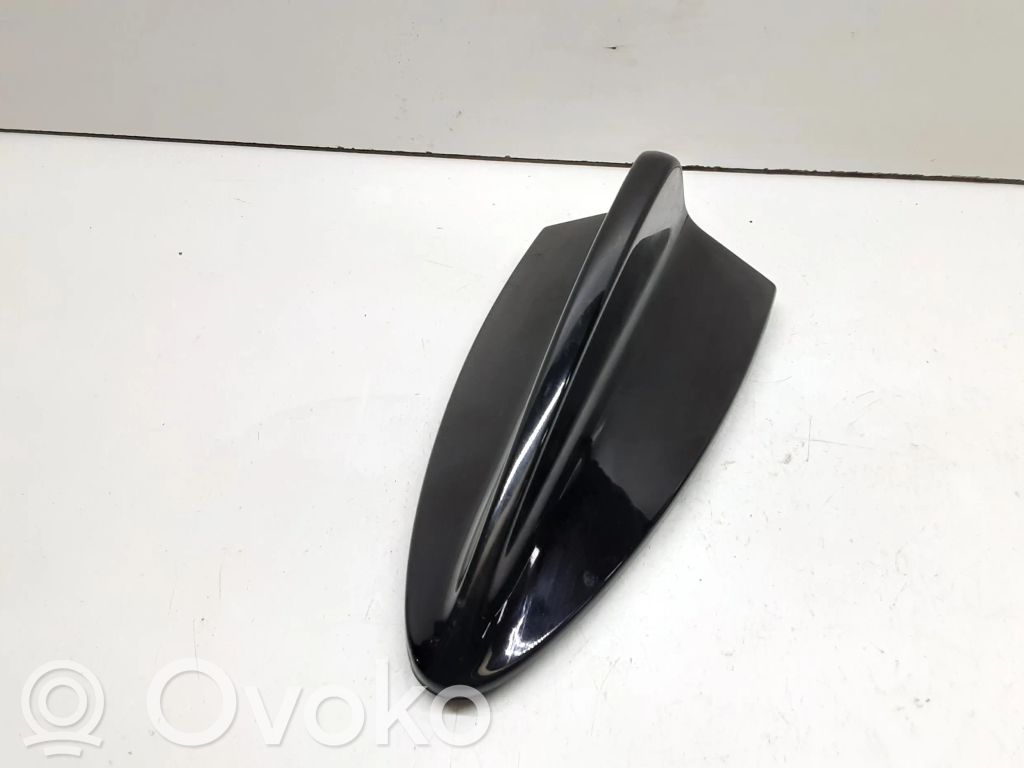 BMW X1 E84 Stogo (GPS) antenos dangtelis 