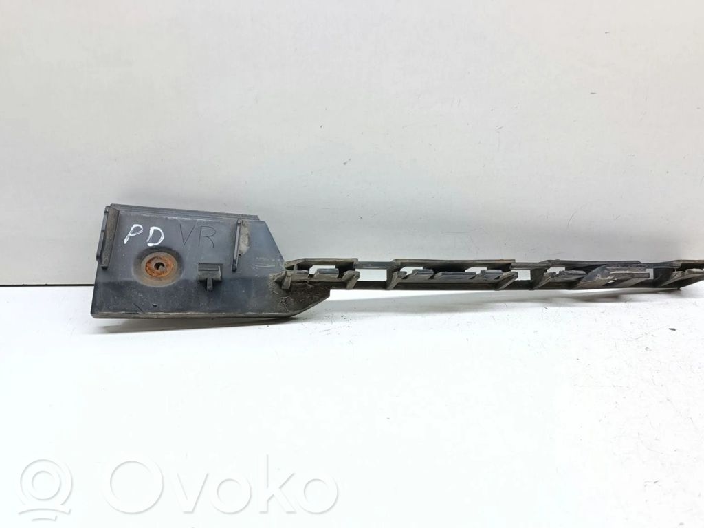 BMW 1 E81 E87 Staffa di rinforzo montaggio del paraurti anteriore 