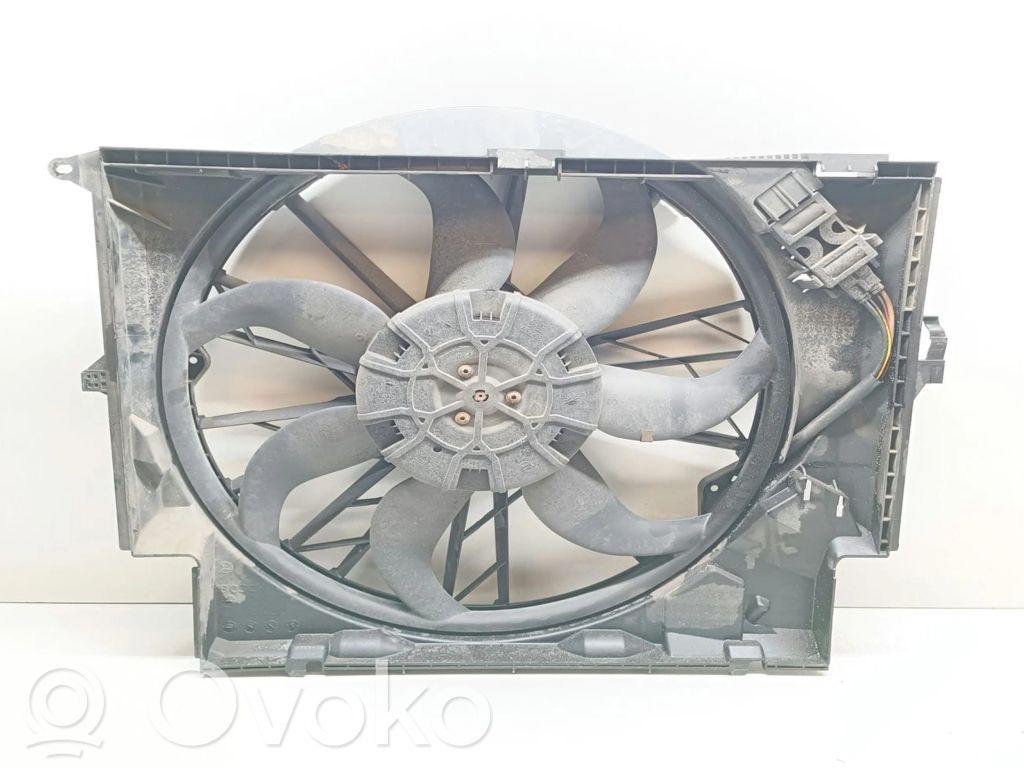 BMW 3 E92 E93 Elektrinis radiatorių ventiliatorius 