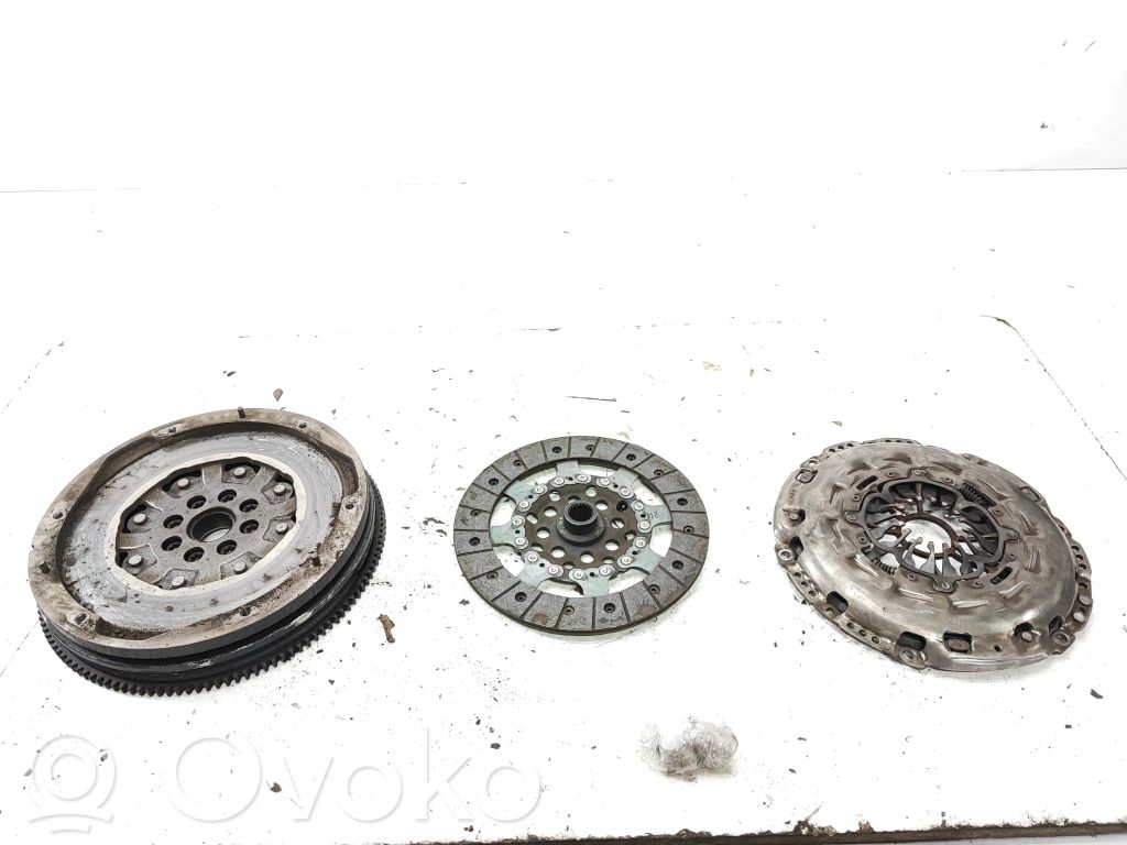 Nissan Qashqai+2 Kit ambreiaj 