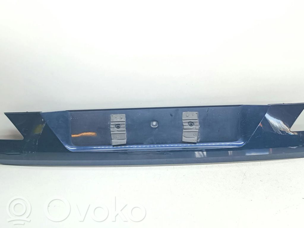 BMW 7 E65 E66 Tailgate trim 