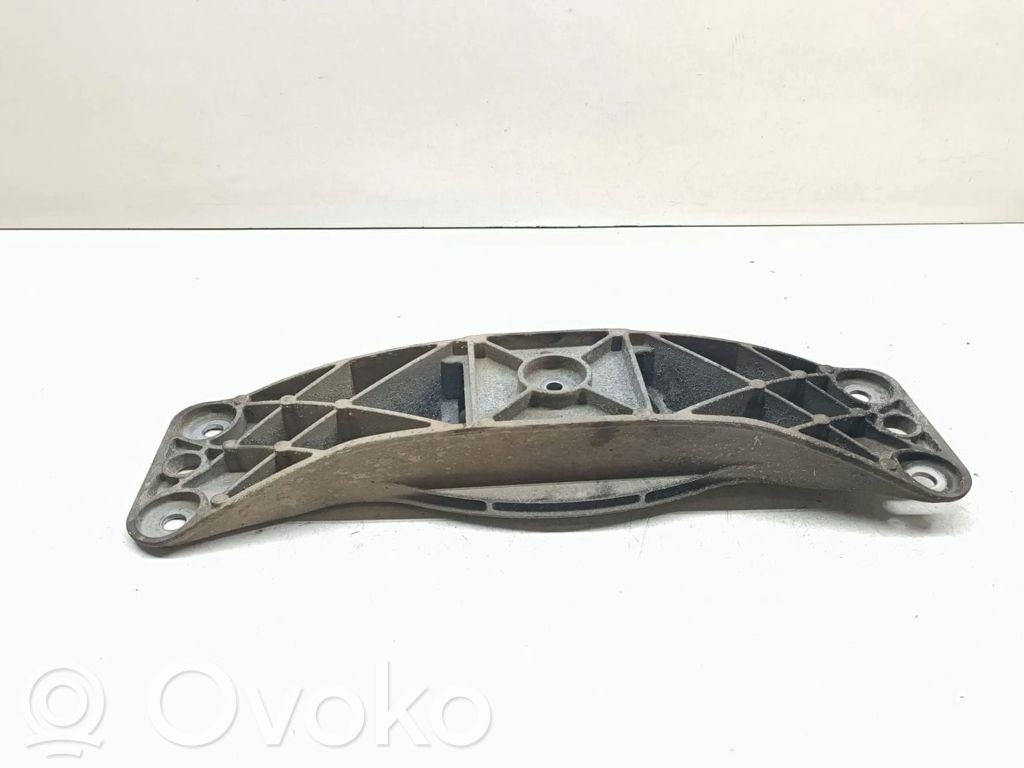 BMW 5 E60 E61 Gearbox mounting bracket 