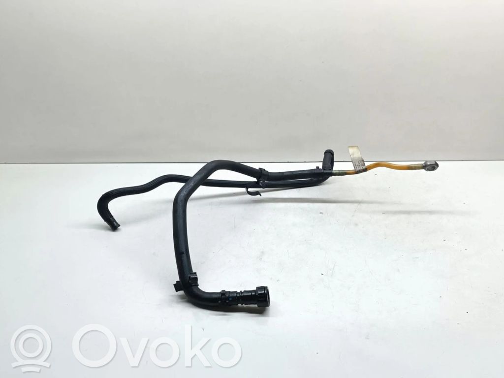 BMW 7 E65 E66 Fuel line/pipe/hose 