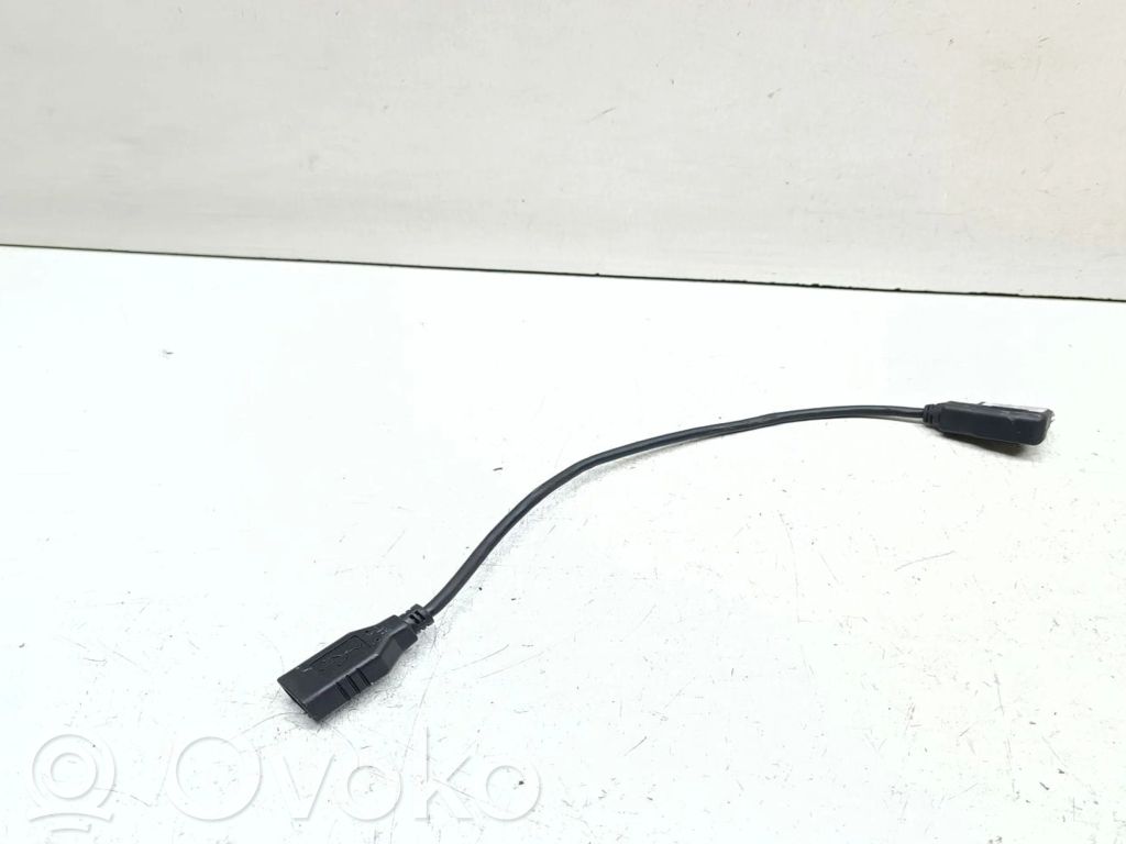 Audi Q5 SQ5 8R Enchufe conector USB 