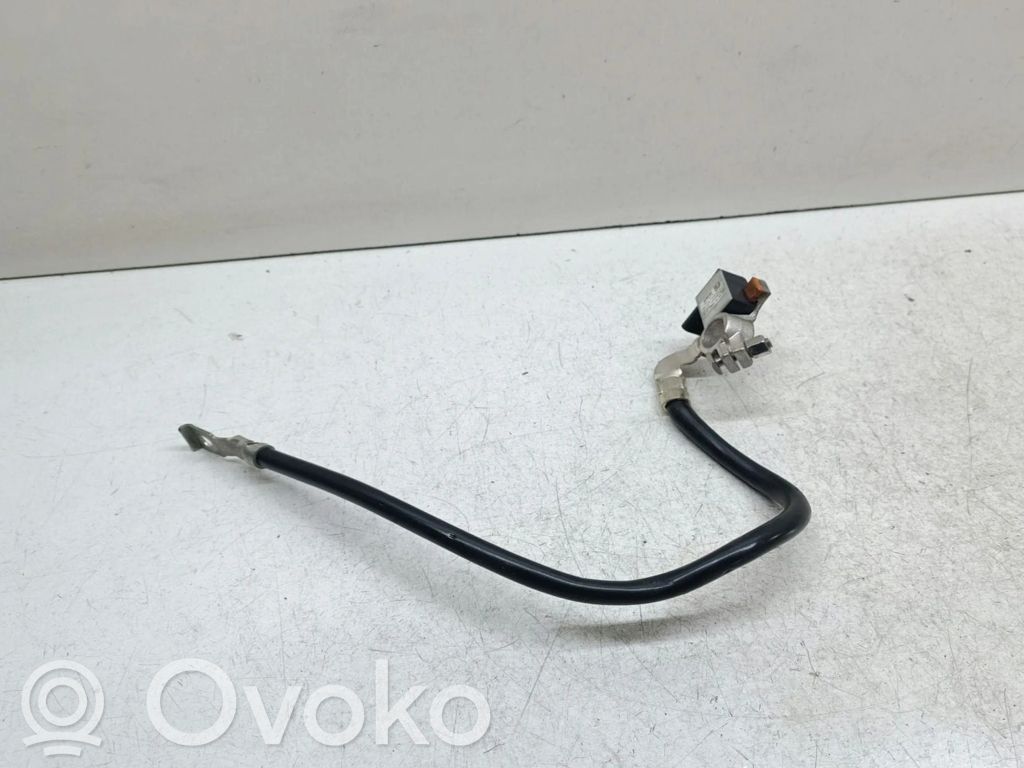 BMW 1 E82 E88 Minusinis laidas (akumuliatoriaus) 