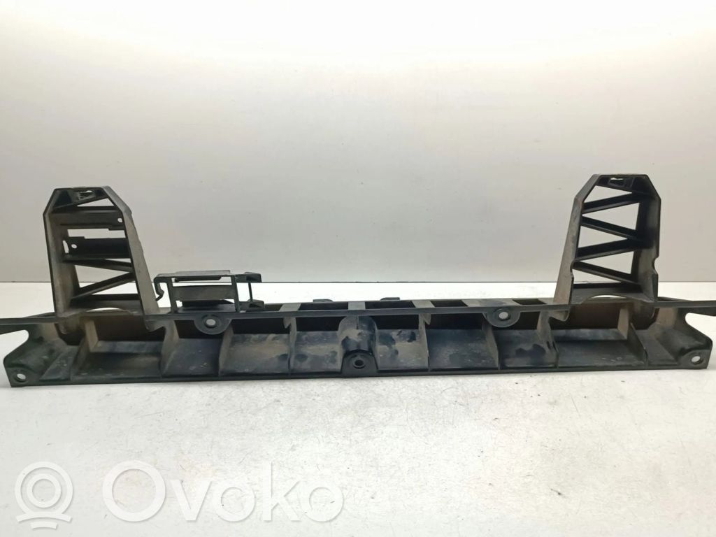BMW X5 E70 Support de pare-chocs arrière 