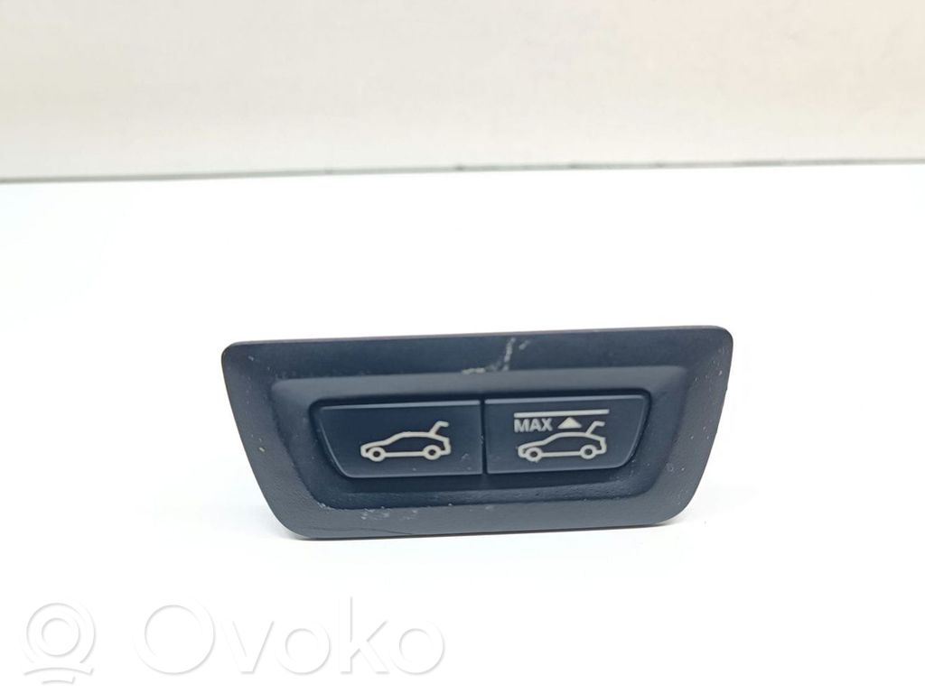 BMW 5 GT F07 Tailgate opening switch 