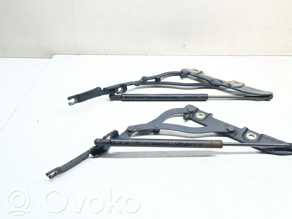 BMW 3 E46 Engine bonnet/hood hinges 