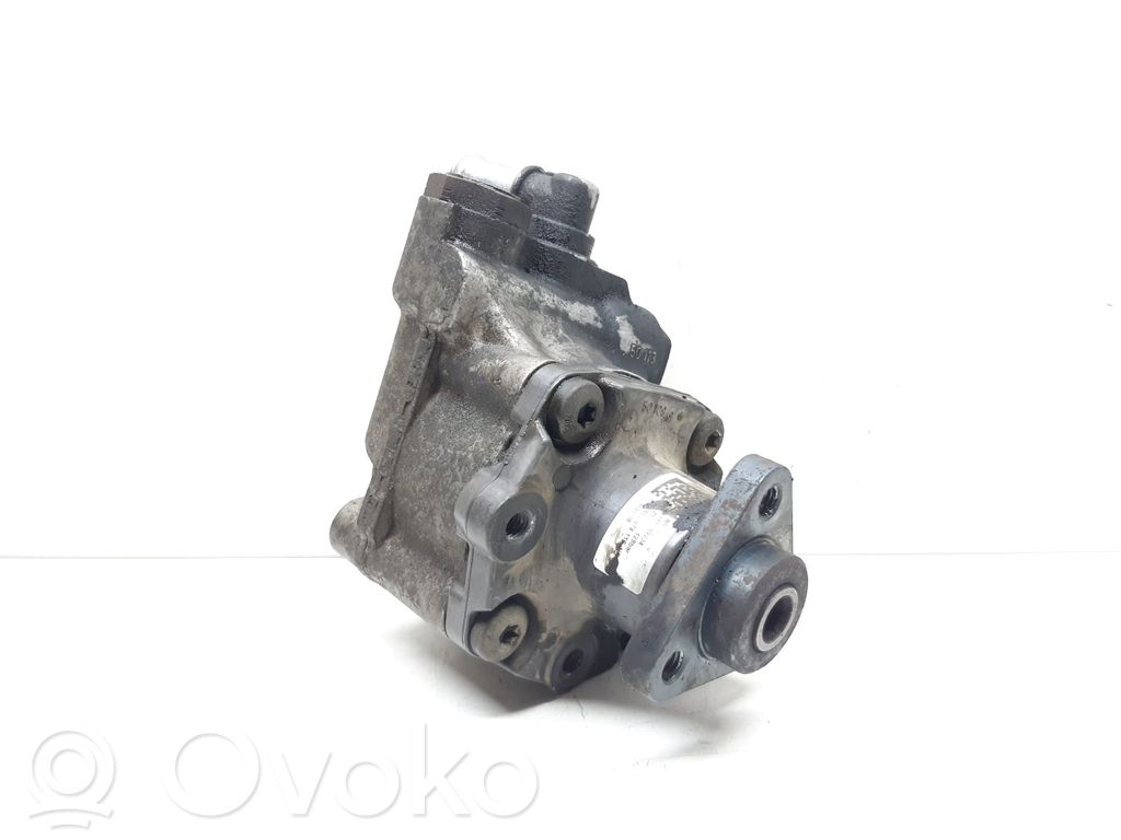 BMW X3 E83 Power steering pump 