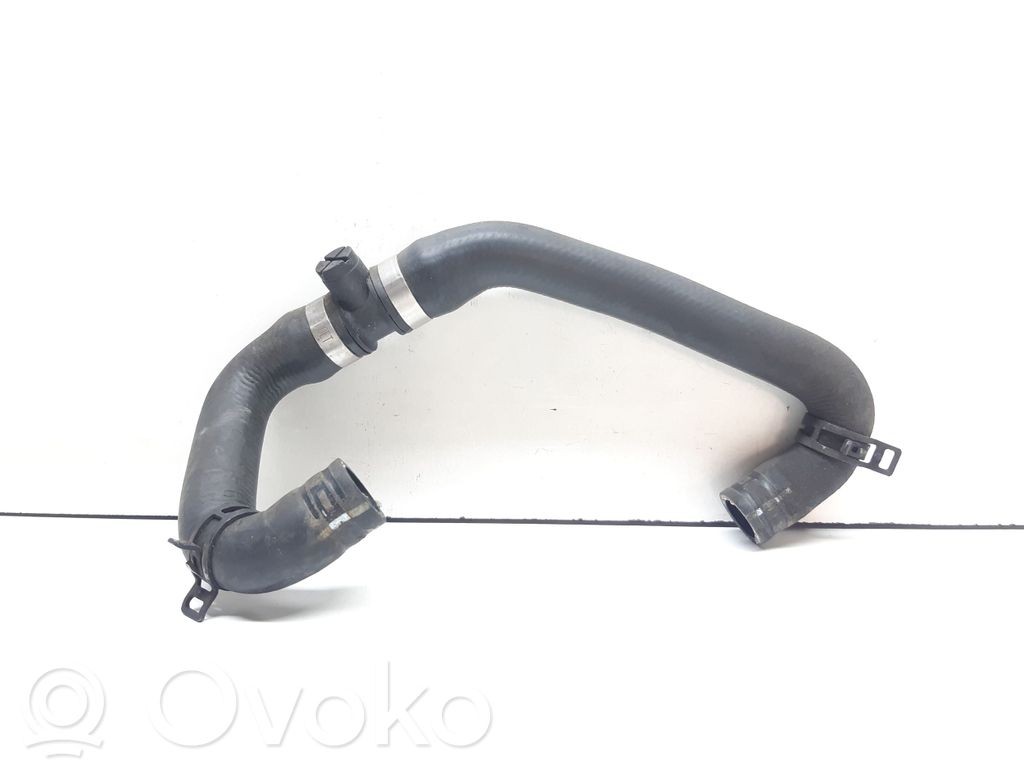 BMW X3 E83 Engine coolant pipe/hose 
