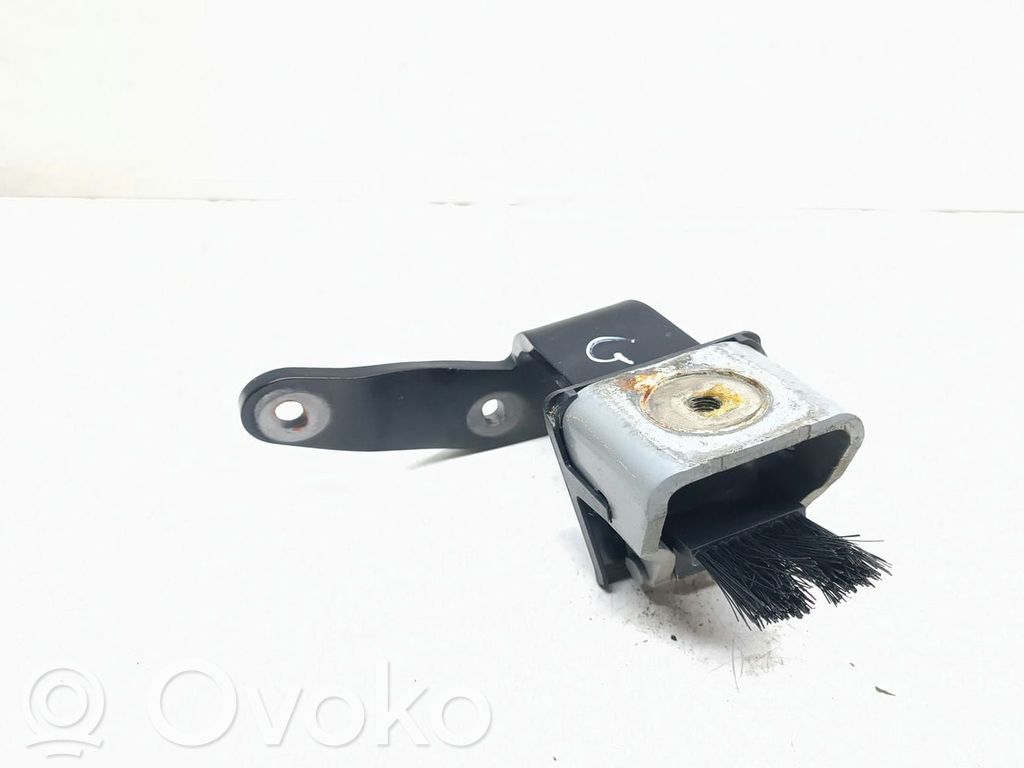Porsche Cayenne (92A) Tailgate/trunk/boot hinge 