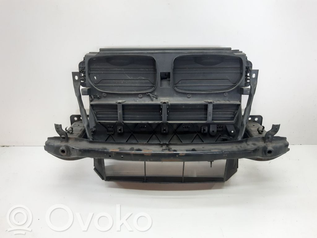 Radiatoru panelis   7222953,51647222953,7177876,5111745294,51647177876,745294