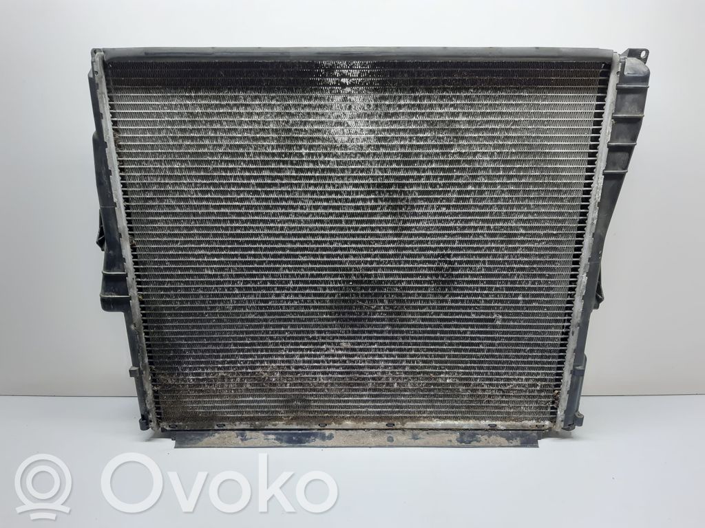 BMW X3 E83 Coolant radiator 