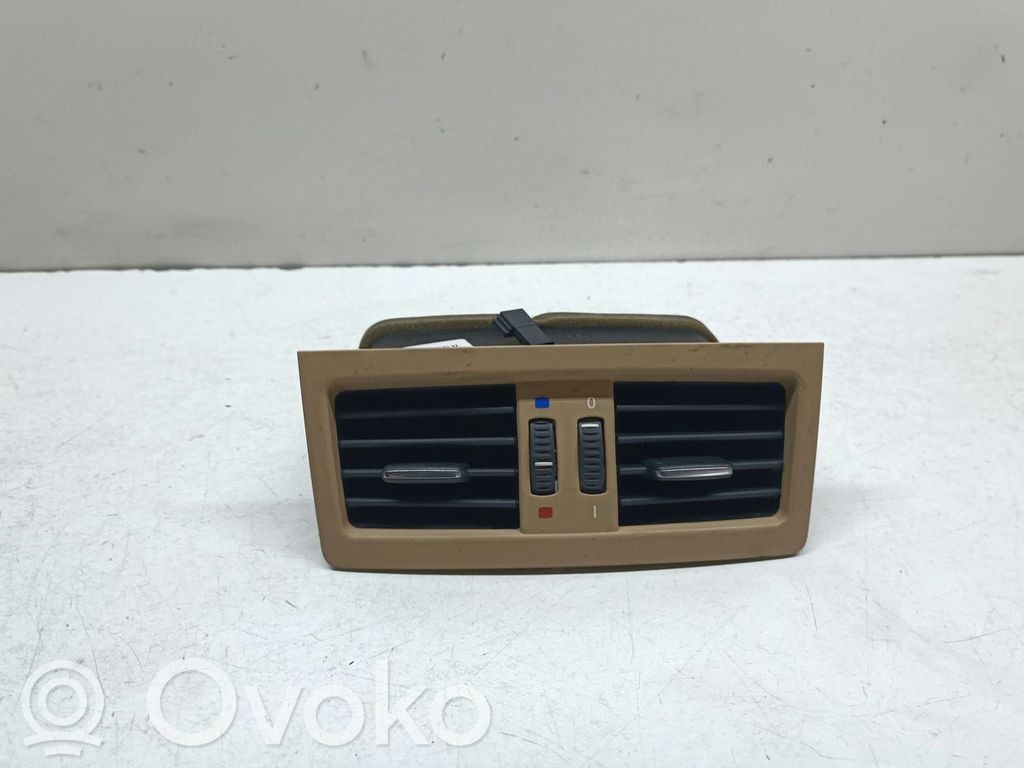 BMW 3 E90 E91 Rejilla de ventilación trasera 