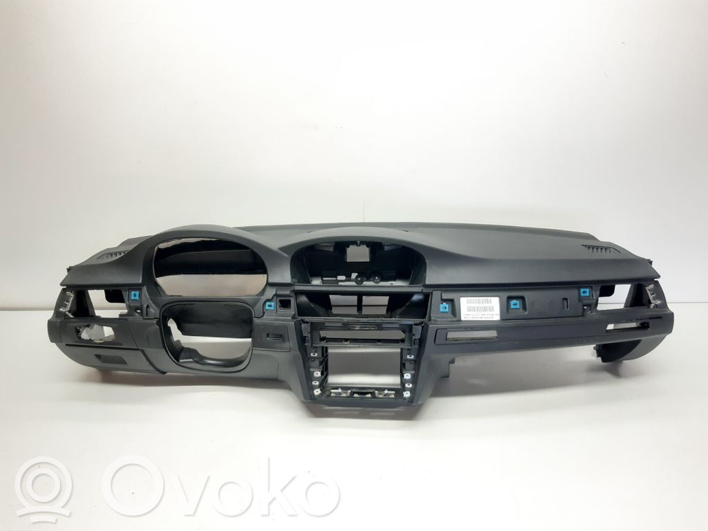 BMW 3 E90 E91 Панель 