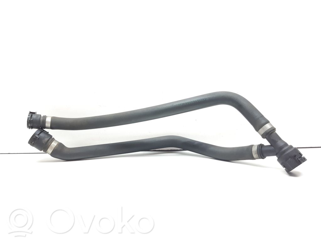 BMW X3 E83 Engine coolant pipe/hose 