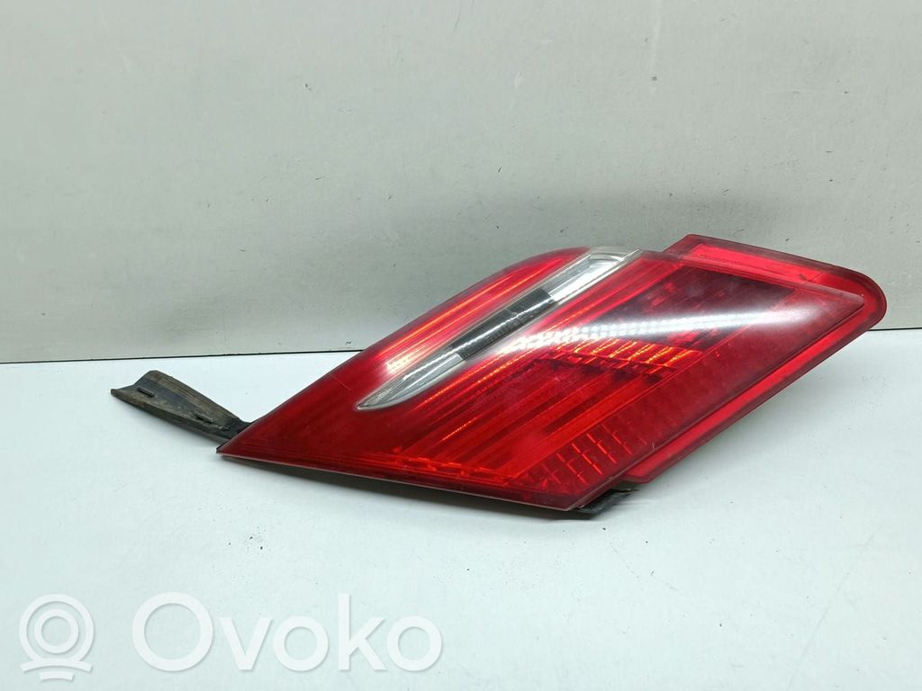 BMW 7 E65 E66 Takaluukun takavalot 