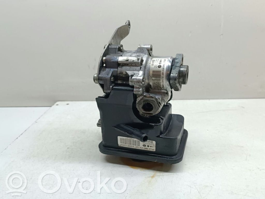 BMW 5 E60 E61 Power steering pump 