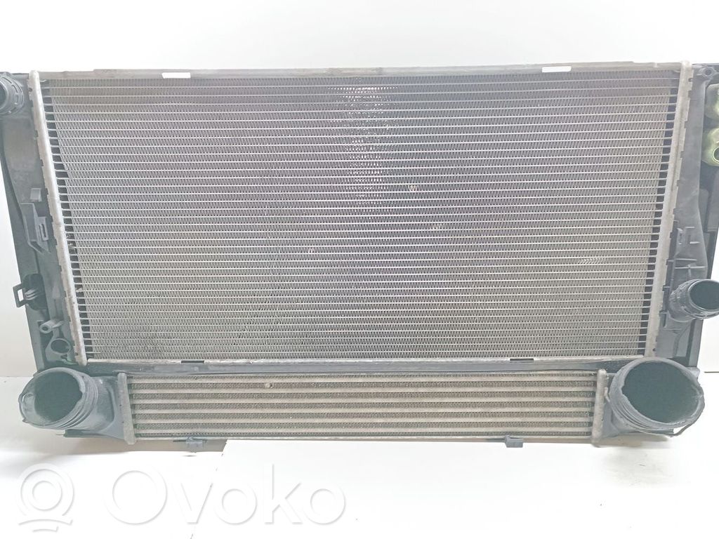 BMW 3 E90 E91 Radiatorių komplektas 
