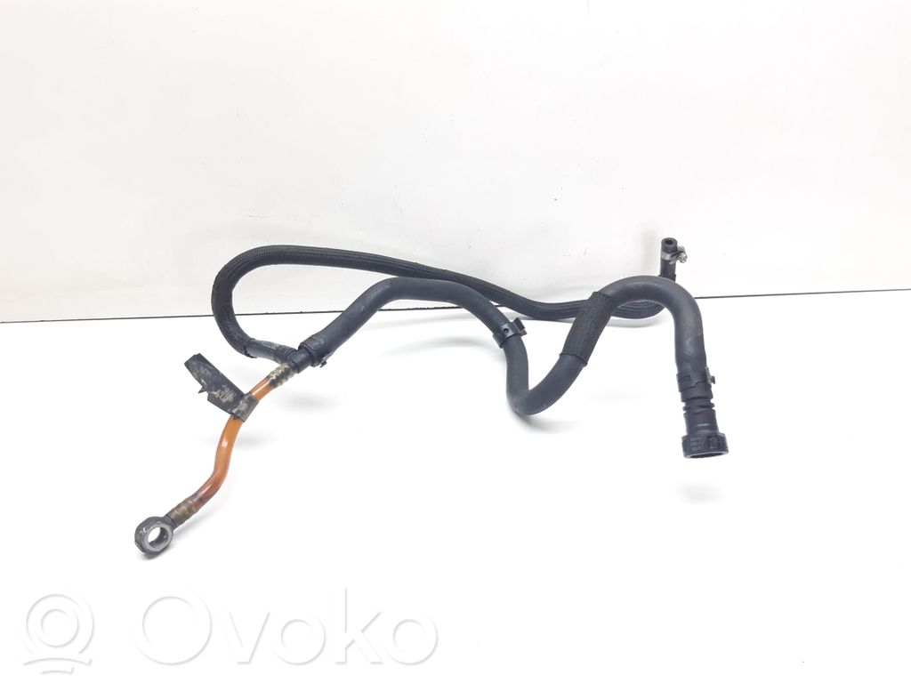 BMW 5 E60 E61 Caurule (-es) / šļūtene (-es) 