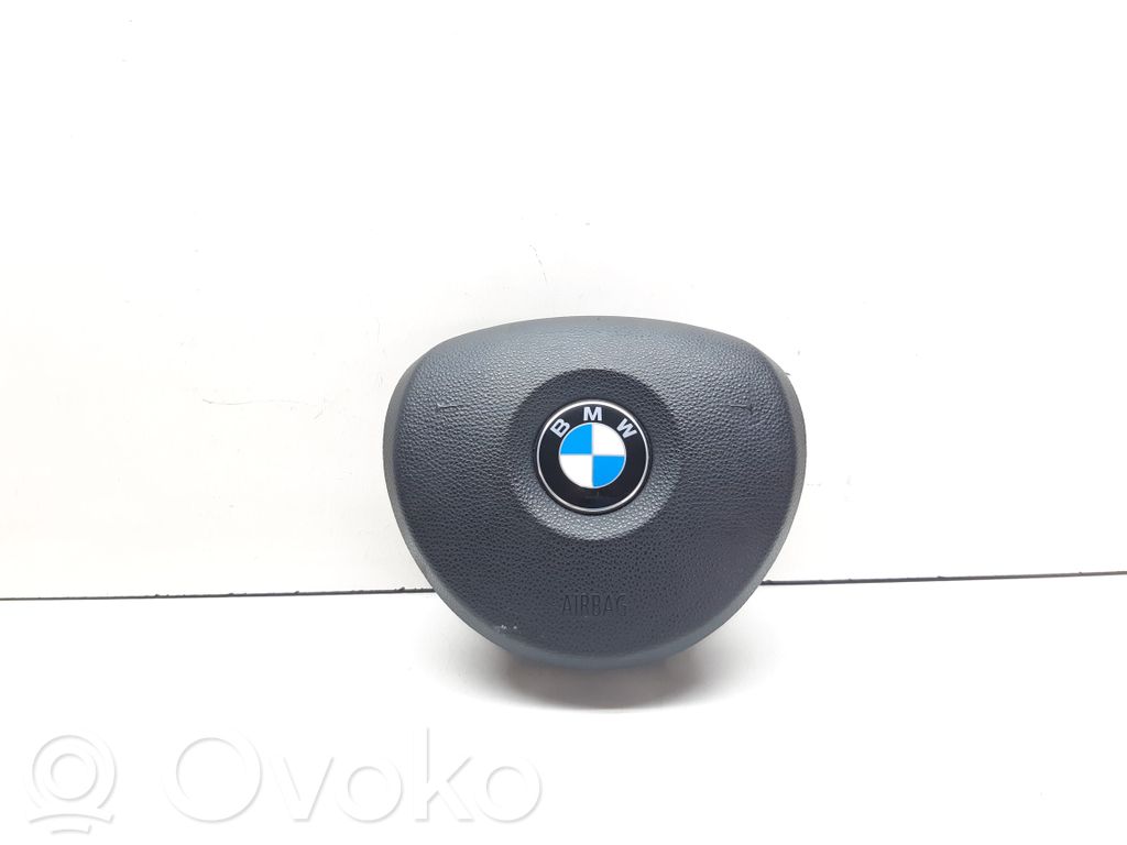 BMW 3 E90 E91 Vairo oro pagalvė 