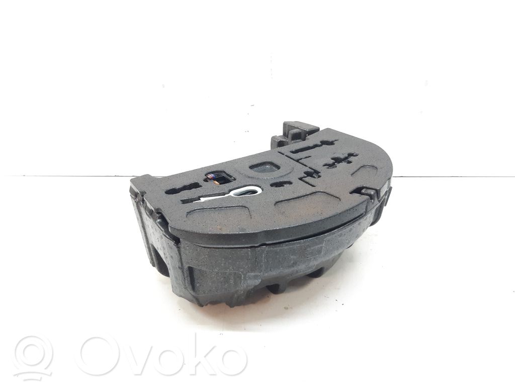 BMW 6 E63 E64 Spare wheel section trim 