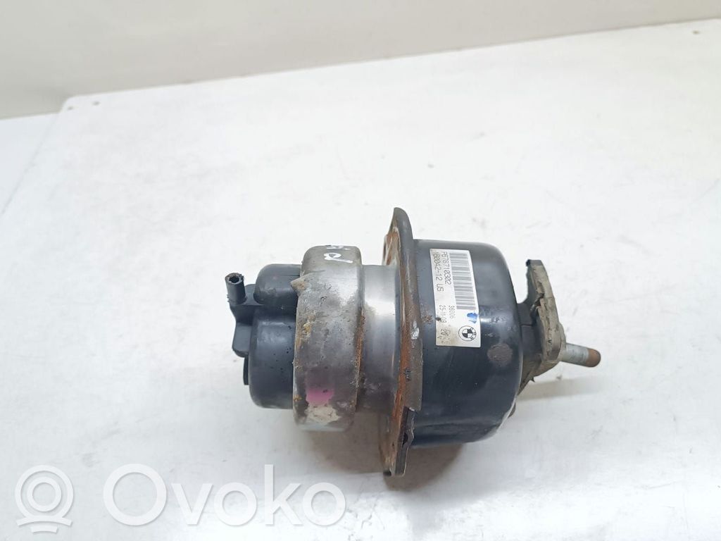 BMW X5 E70 Engine mount bracket 
