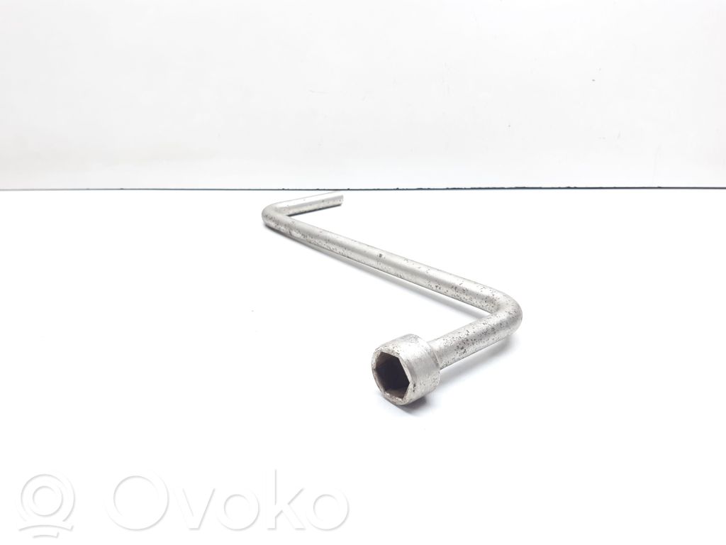 BMW X5 E53 Wheel nut wrench 