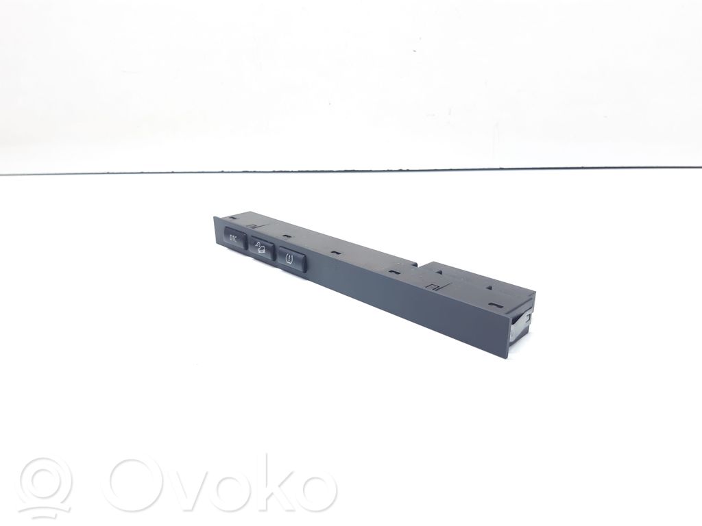 BMW X3 E83 A set of switches 