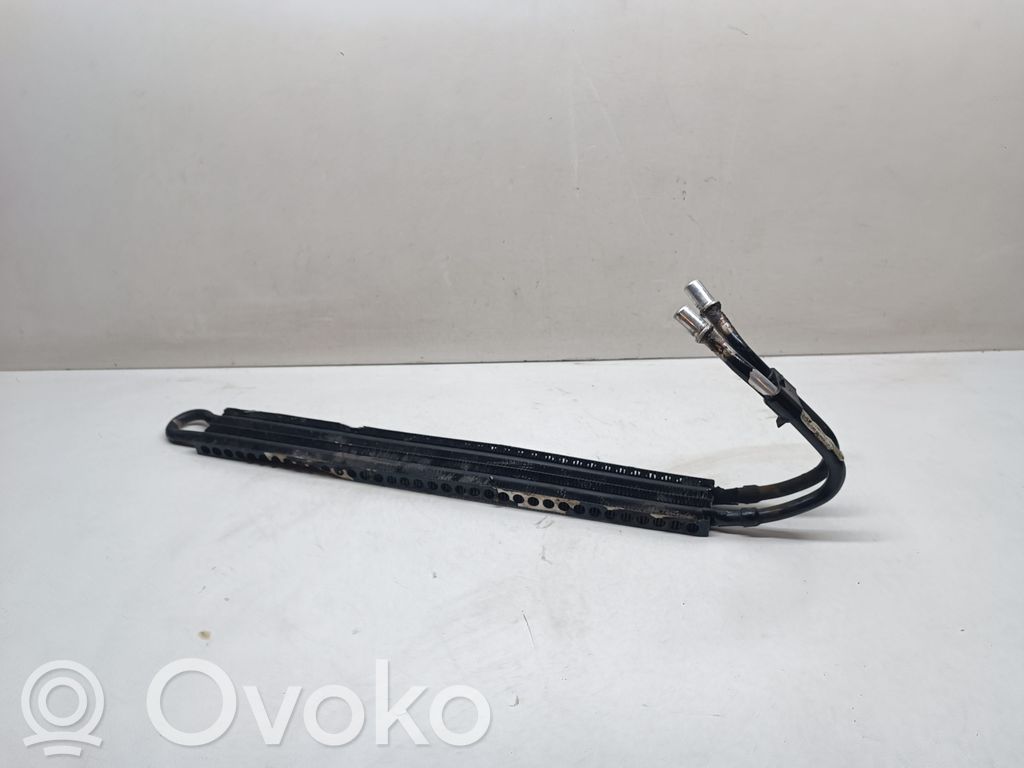 BMW 3 E90 E91 Stūres pastiprinātāja radiators 