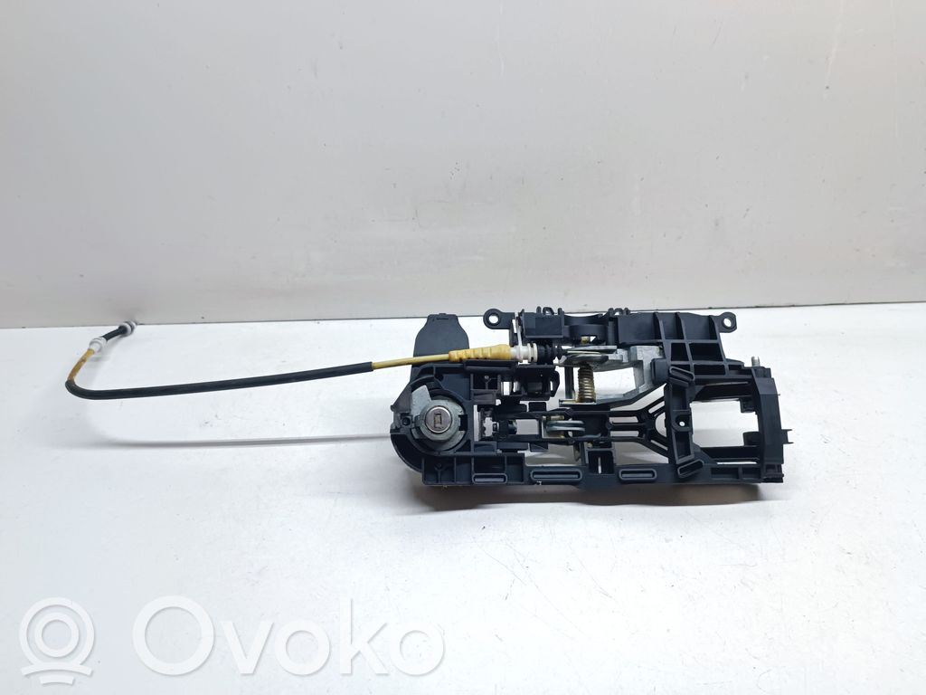 BMW 5 F10 F11 Front door exterior handle/bracket 