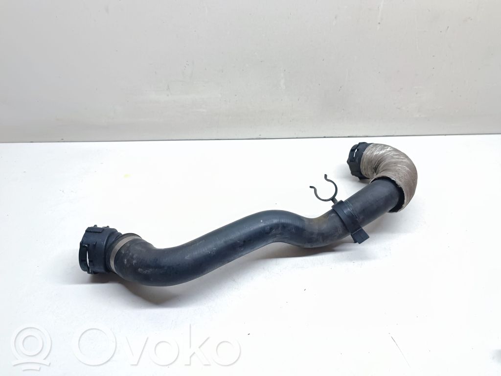 Engine coolant pipe/hose   7566032