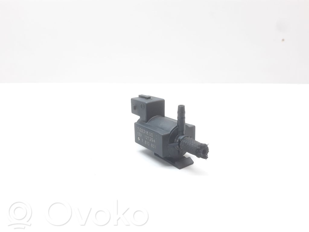BMW 3 F30 F35 F31 Supapă vacuum 