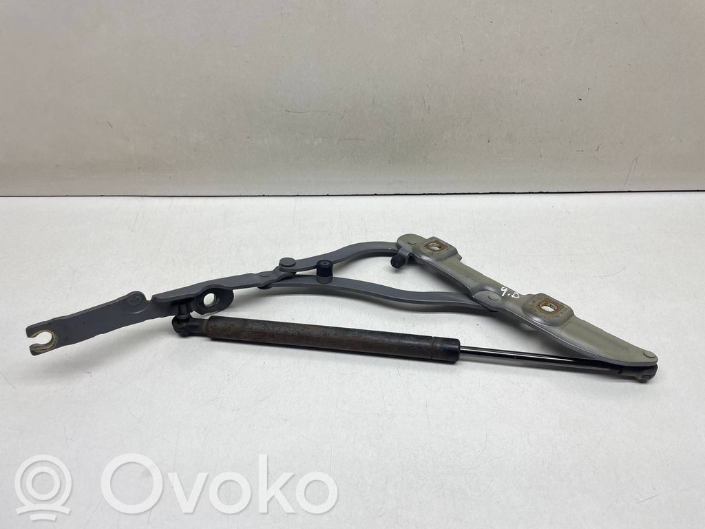 BMW 3 E46 Tailgate/trunk/boot hinge 