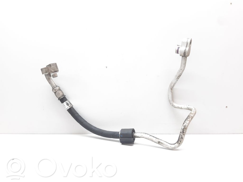 BMW 2 F46 Air conditioning (A/C) pipe/hose 